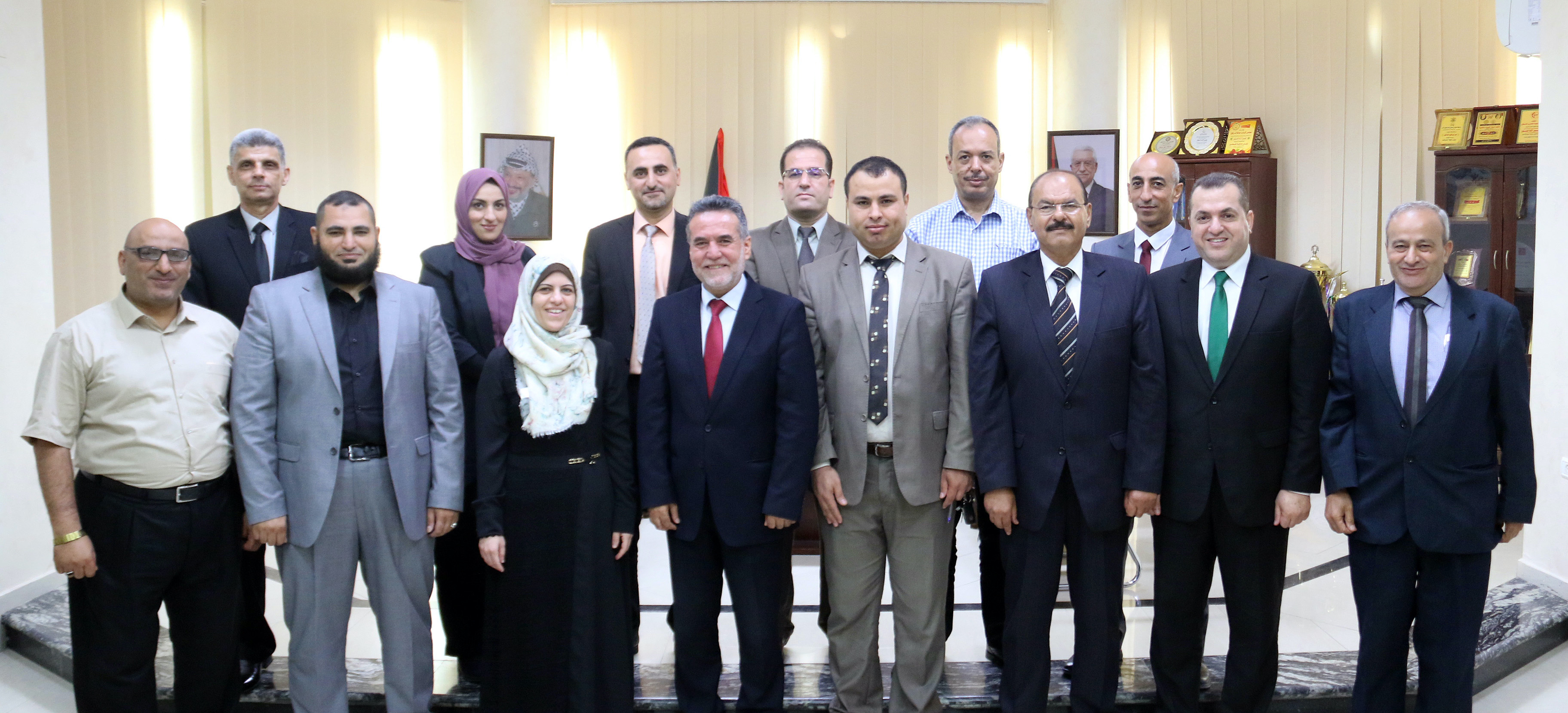 مجلس الجامعة