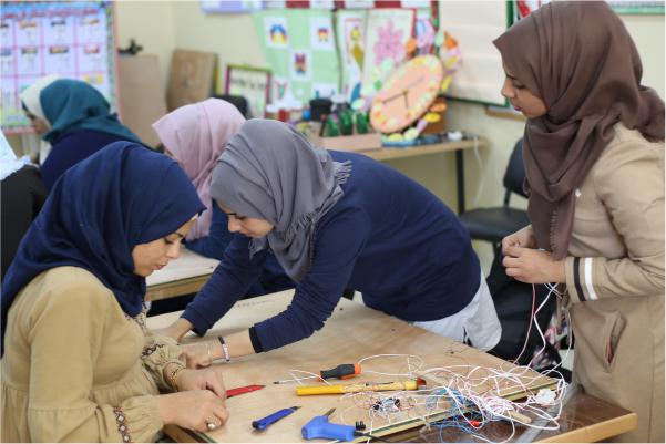 كلية التربية - تخصص التعليم الأساسي - جامعة فلسطين